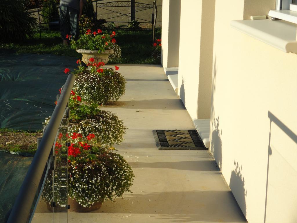 Chez Ewa Bed and Breakfast Montivilliers Buitenkant foto